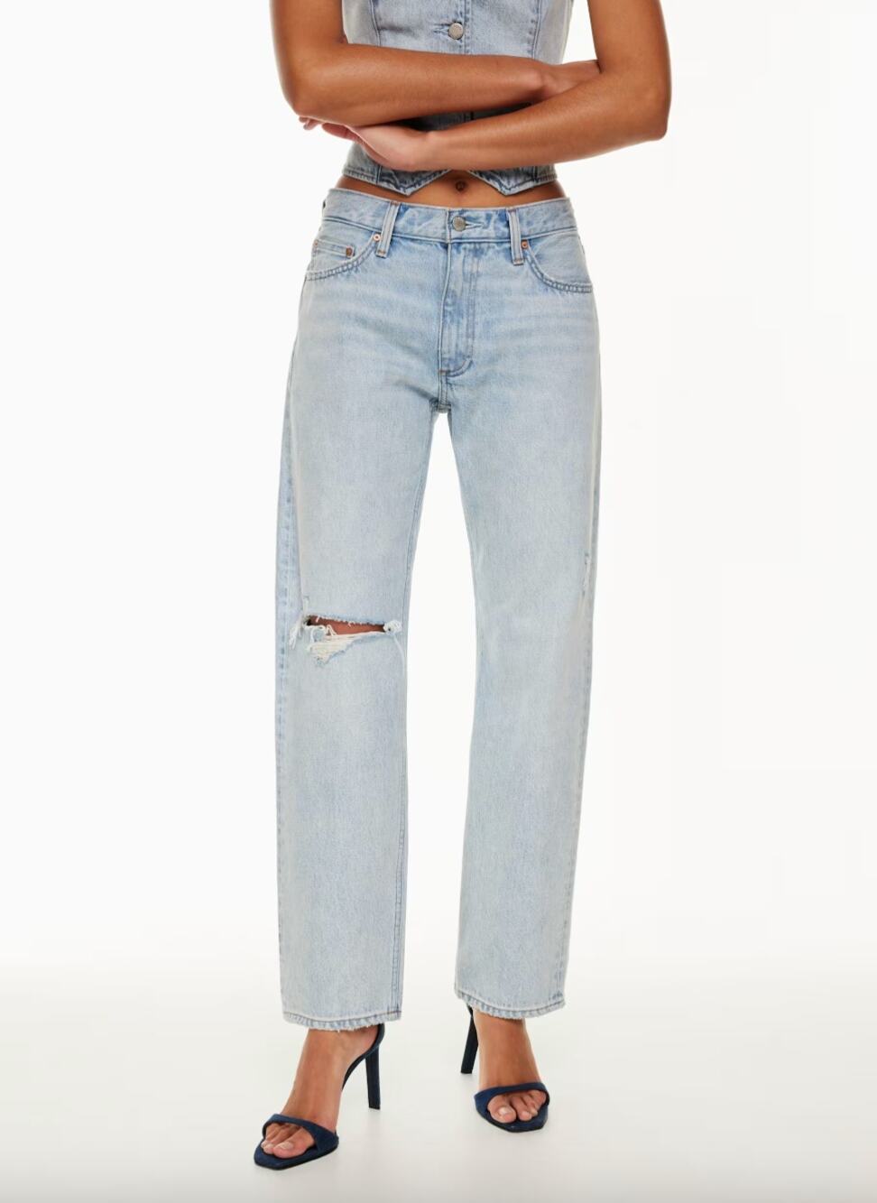 Denim Forum | The Comfy Low Rise Loose Distressed Jeans 30L 24